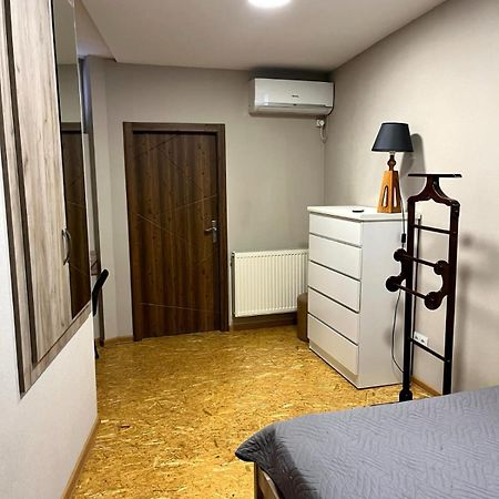 Tbilisi Trinity Apartment ภายนอก รูปภาพ